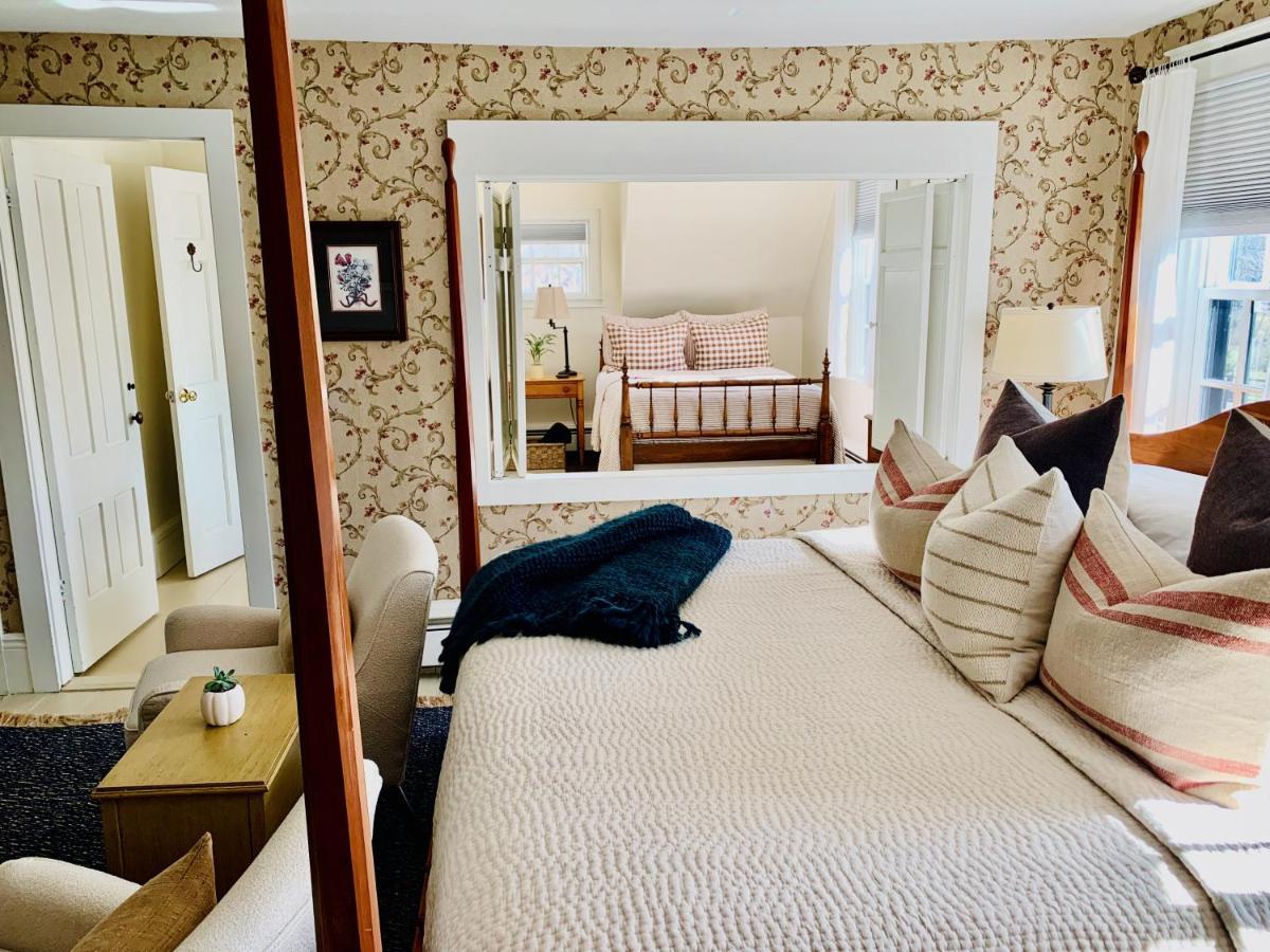 Ashley Manor Bed & Breakfast Barnstable Exterior foto