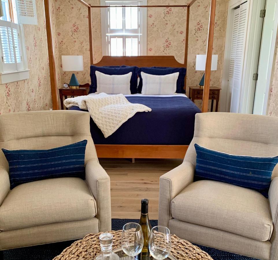 Ashley Manor Bed & Breakfast Barnstable Exterior foto