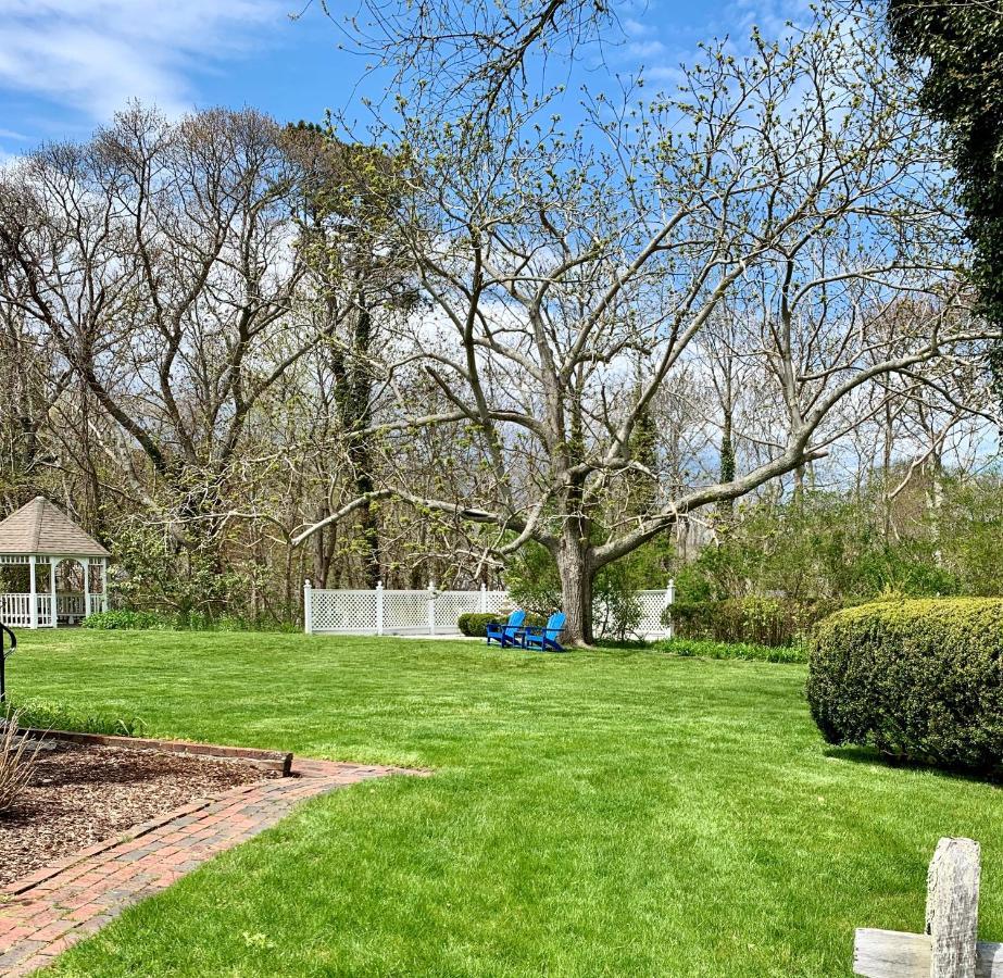 Ashley Manor Bed & Breakfast Barnstable Exterior foto
